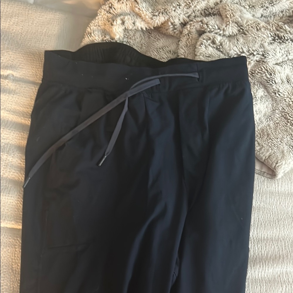 Men's Lulu navy jogger